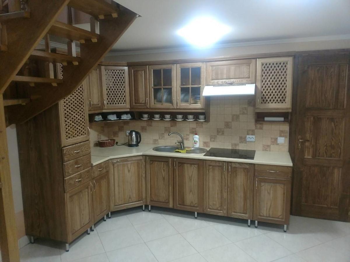 Садиба "У Юлії" Svalyava Exterior foto